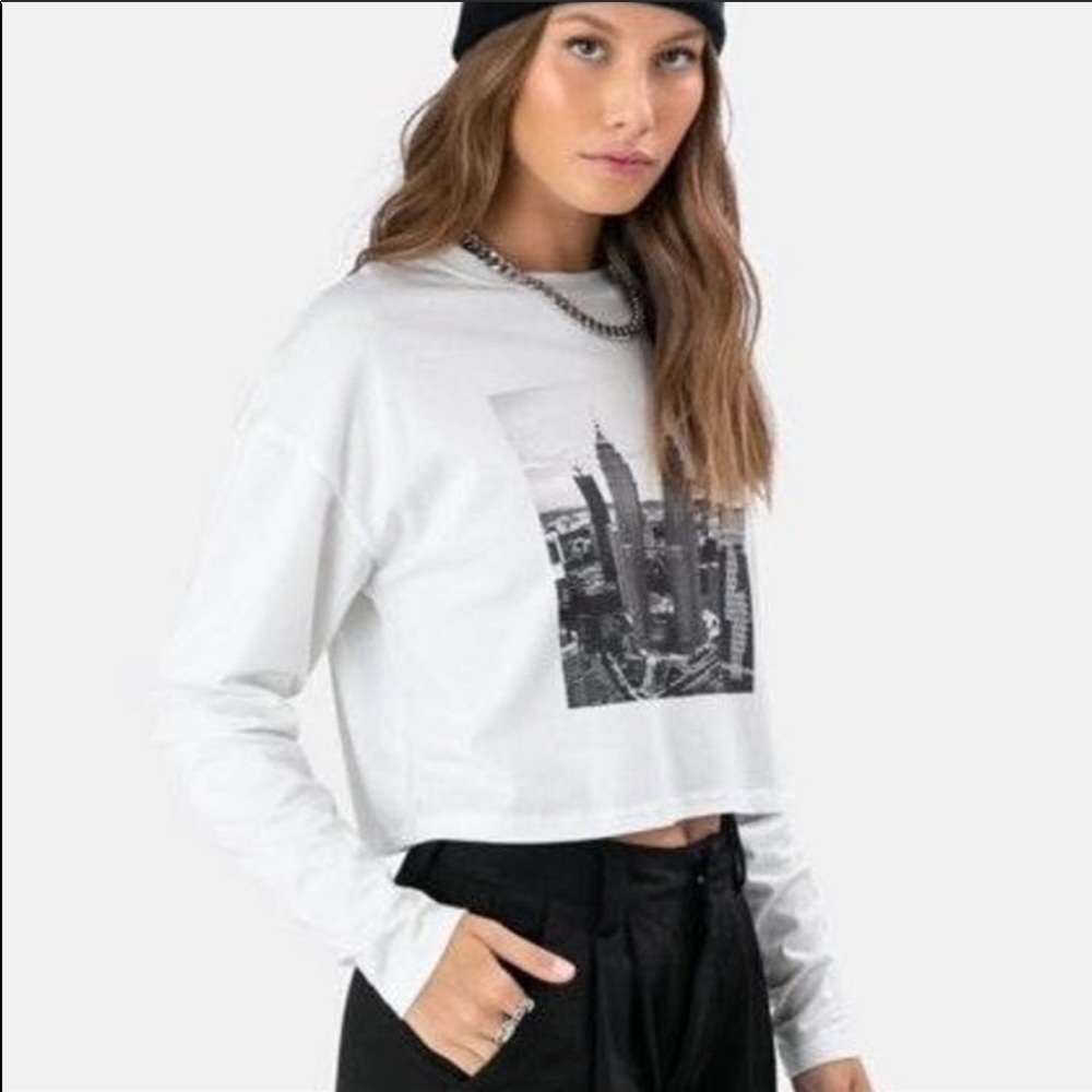 Adika white cropped graphic